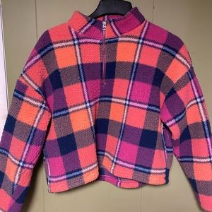 American Eagle half sweatshirt